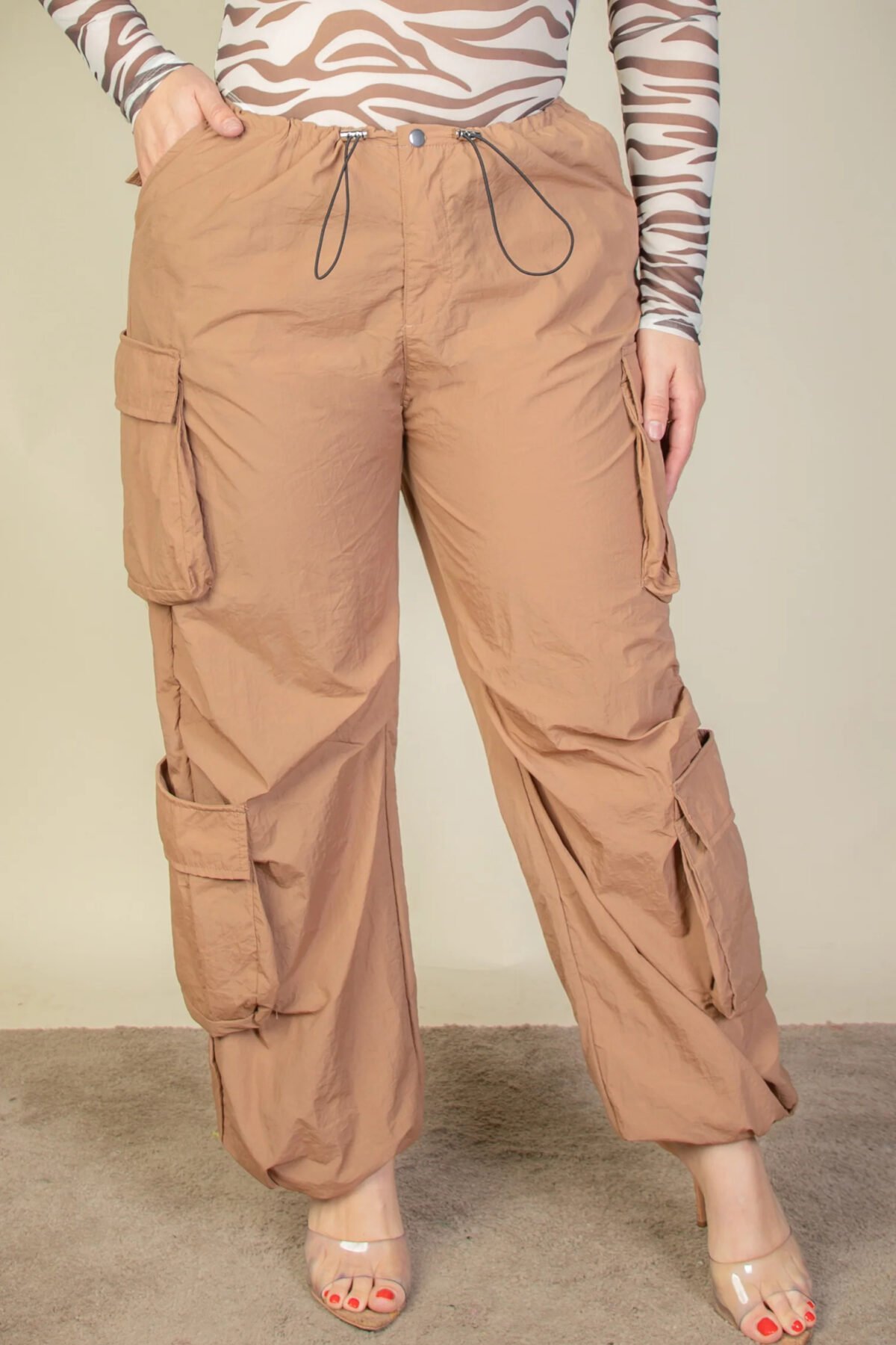 Plus Size Flap Pockets Drawstring Ruched Parachute Pants - Image 1