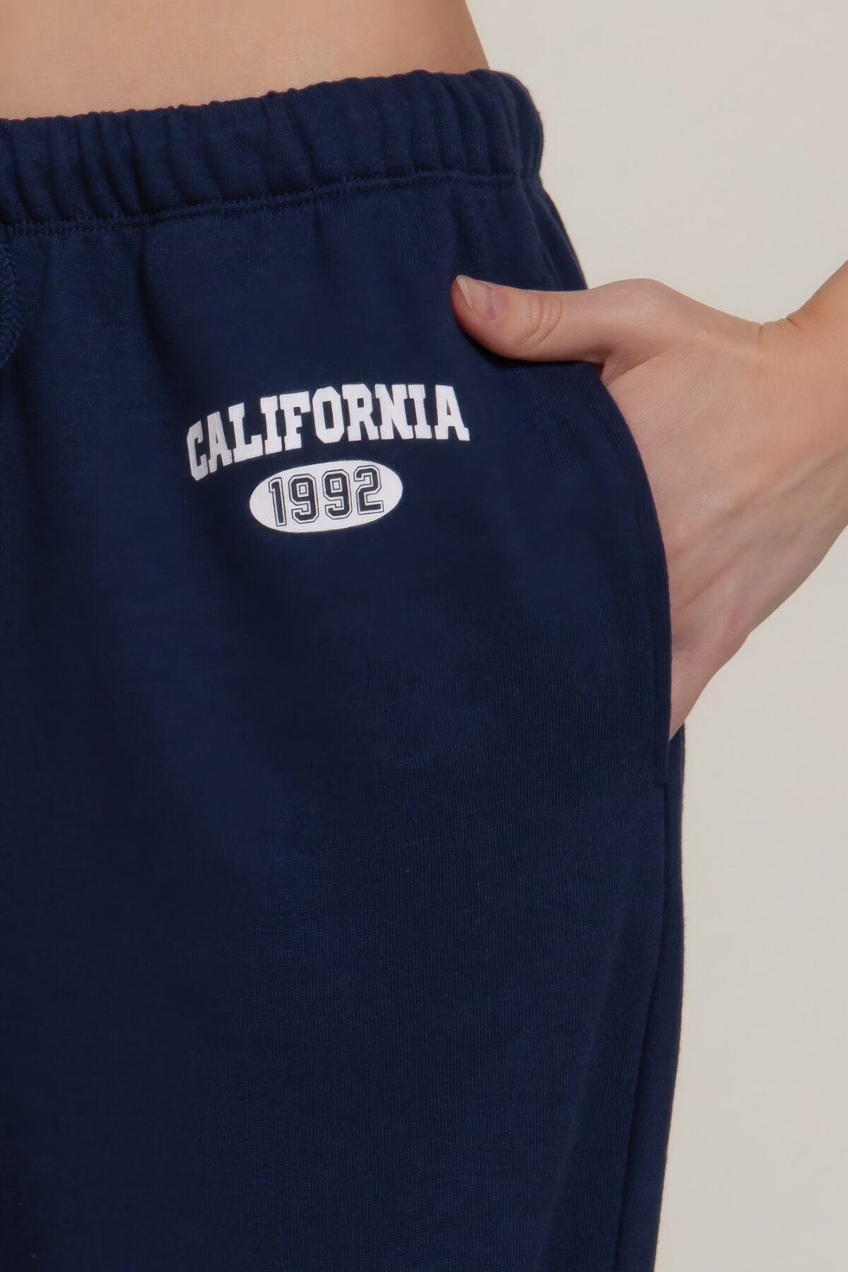 Waistband Print Detail Sweatpants - Image 3