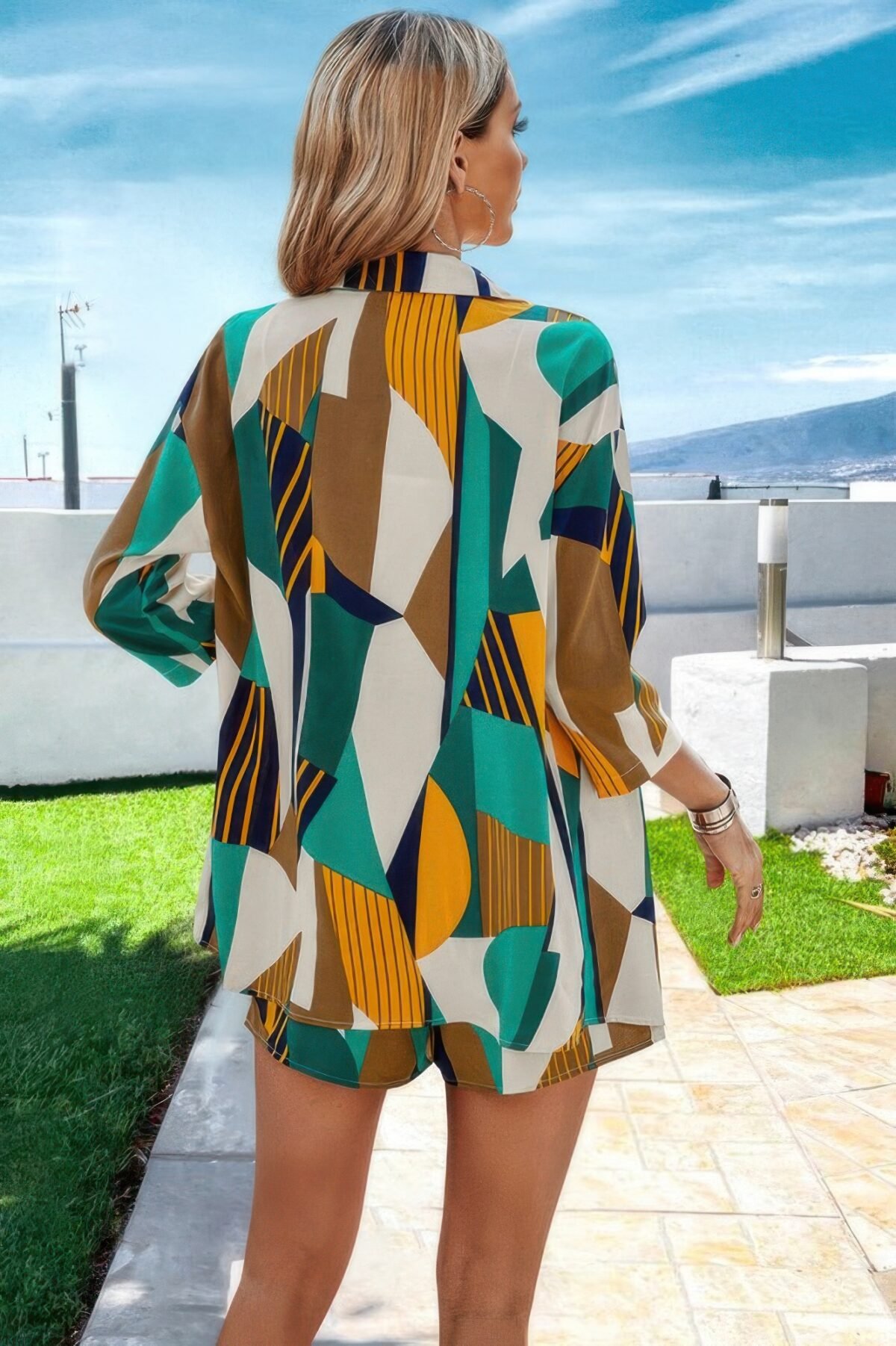 Graphic Print Open Front Pockets Blouse And Short - Image 6