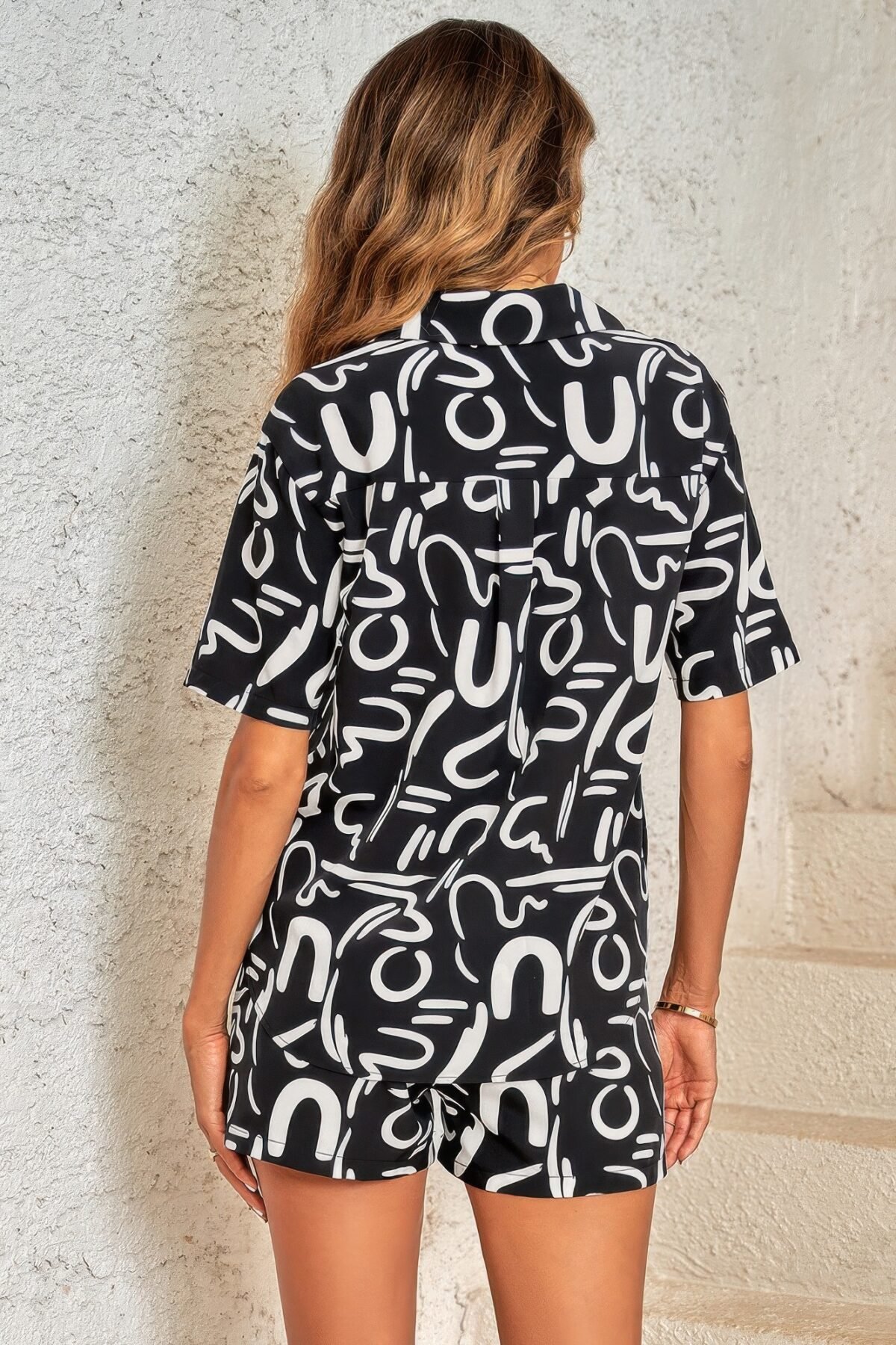 Outfit Sequins Lips Print Button Down Shorts Set - Image 11